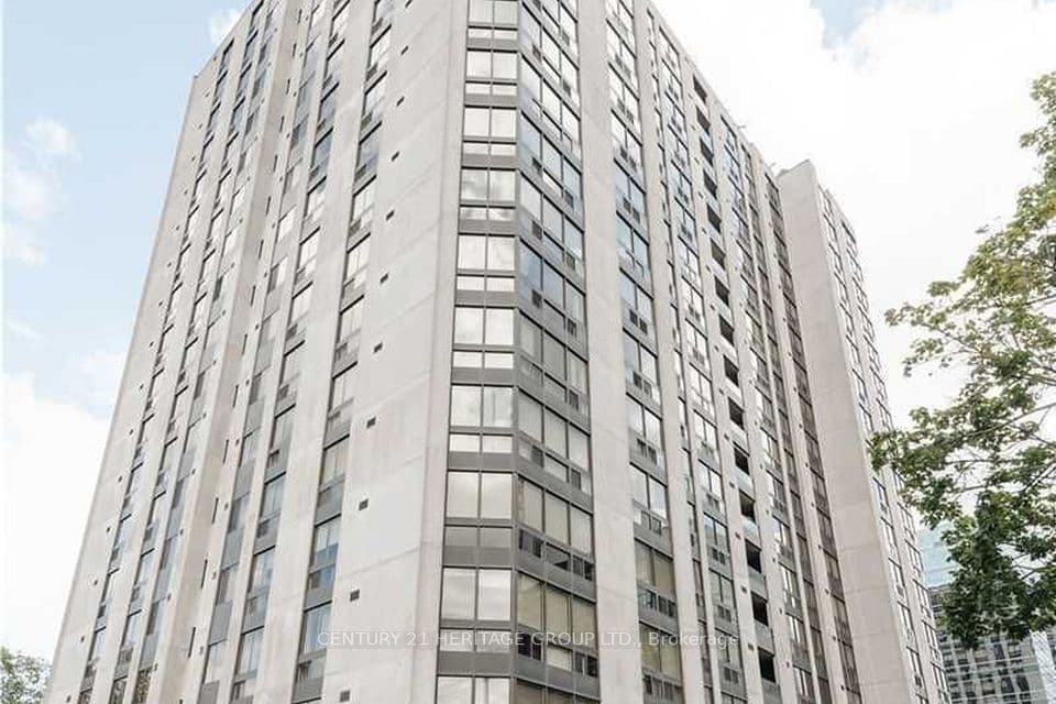 5 Kenneth Avenue 501, Toronto, ON M2N 6M7 – main photo