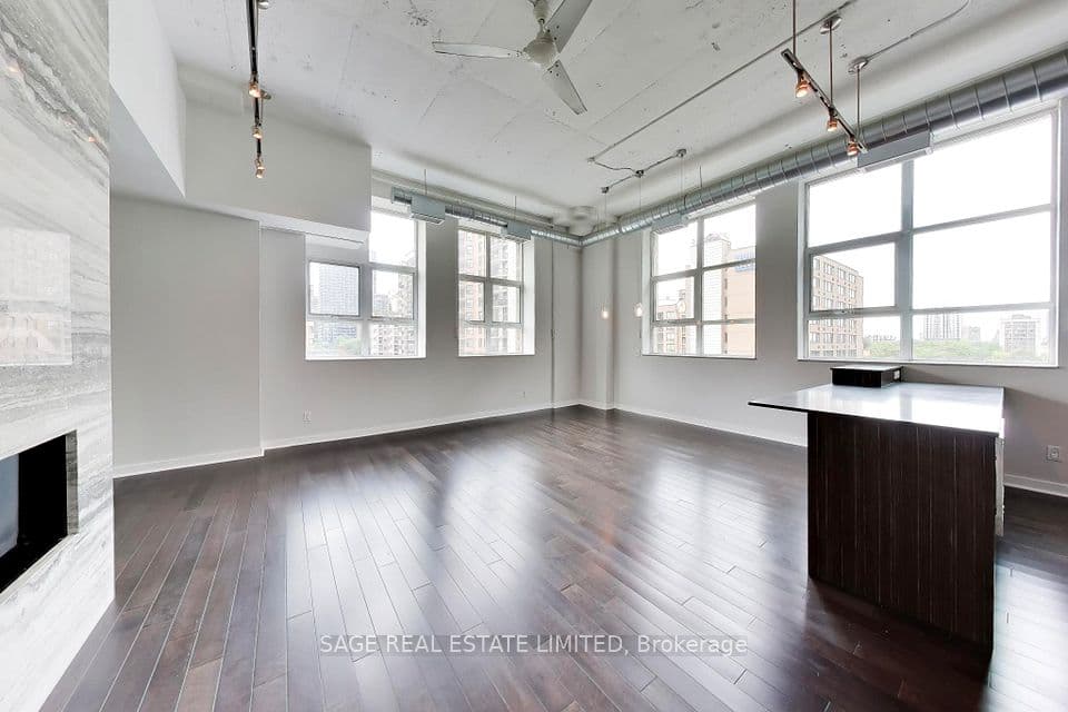 155 Dalhousie Street 521, Toronto, ON M5B 2P7 – photo 2