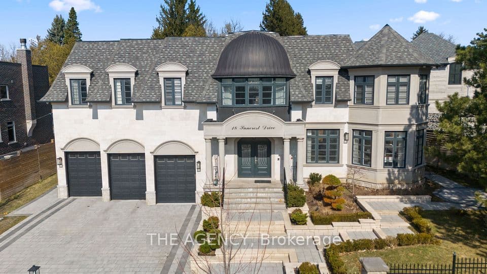 18 Suncrest Drive, Toronto, ON M3C 2L2 – main photo