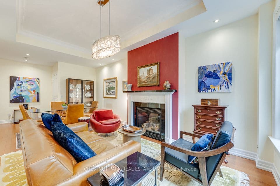 21 Burkebrook Place TH20, Toronto, ON M4G 0A2 – photo 2