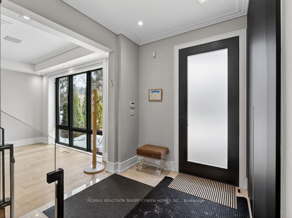 4 Forest Wood, Toronto, ON M5N 2V6 – photo 2