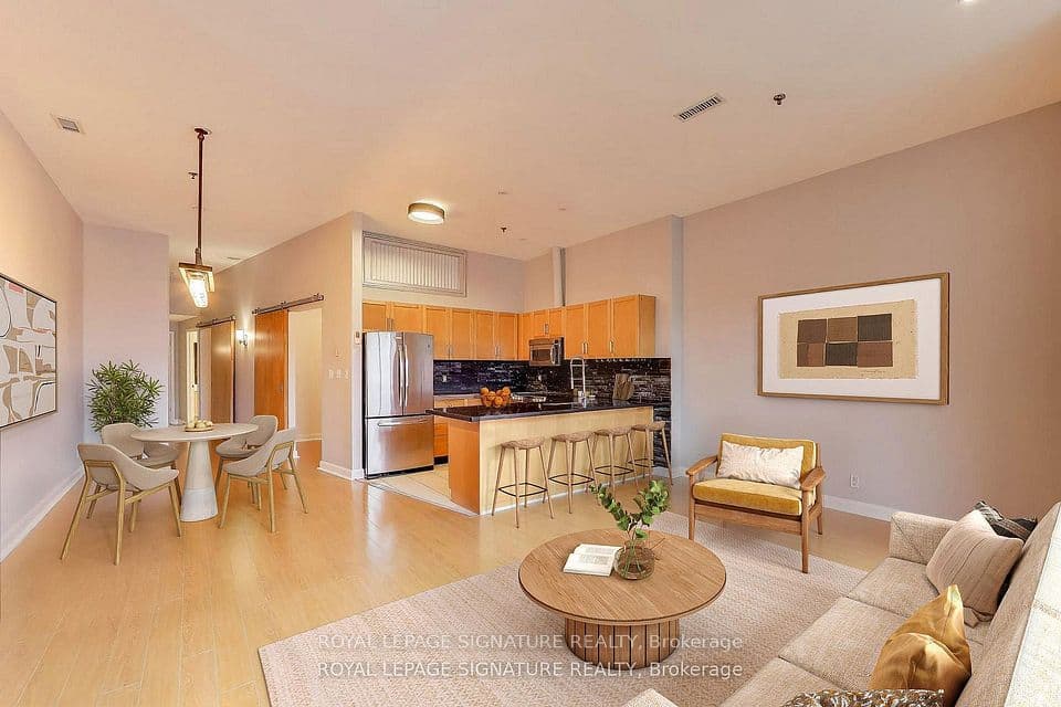 700 King Street W 801, Toronto, ON M5V 2Y6 – photo 3