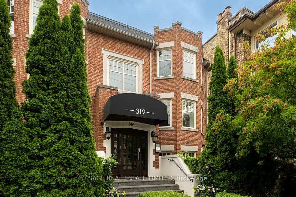 319 Lonsdale Road 3D, Toronto, ON M4V 1X3 – photo 2