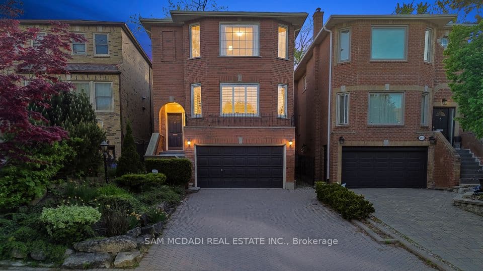 690 Oriole Parkway, Toronto, ON M4R 2C5 – main photo