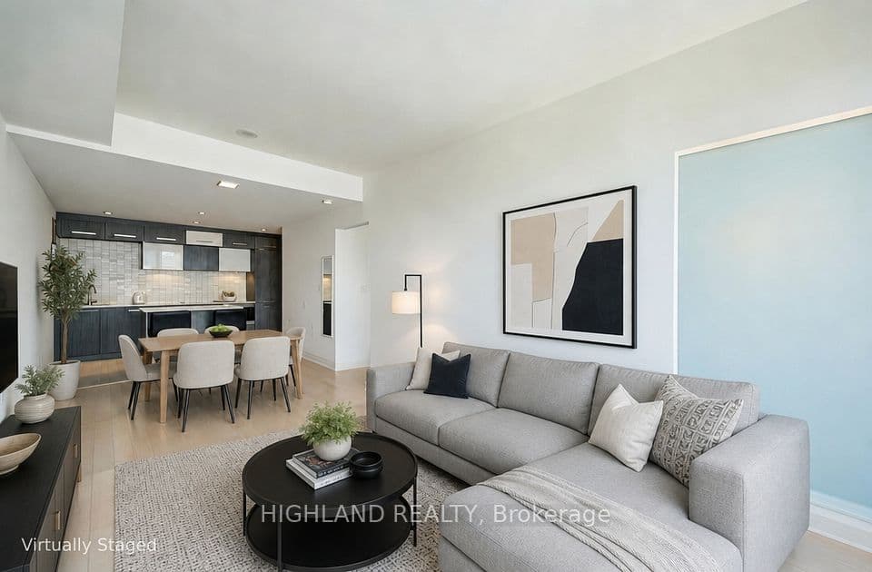 8 The Esplanade 2506, Toronto, ON M5E 0A6 – photo 3