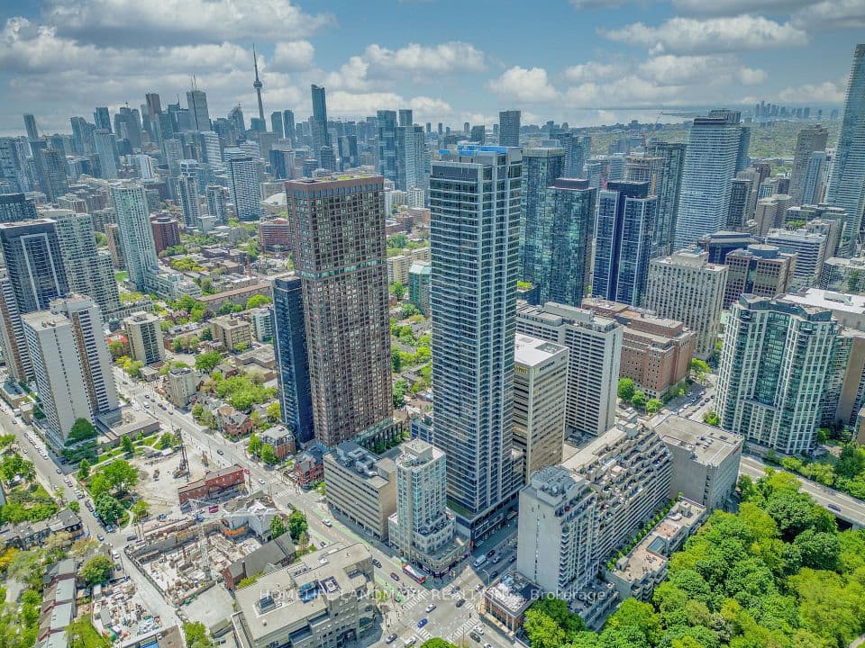 395 Bloor Street E 5001, Toronto, ON M4W 0B4 – photo 2