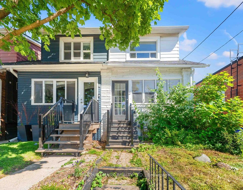 2 Amherst Avenue, Toronto, ON M6E 1Z3 – photo 2