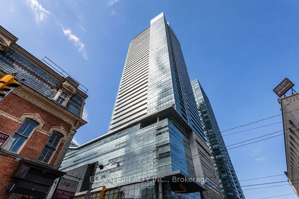 80 John Street 1801, Toronto, ON M5V 3X4 – main photo