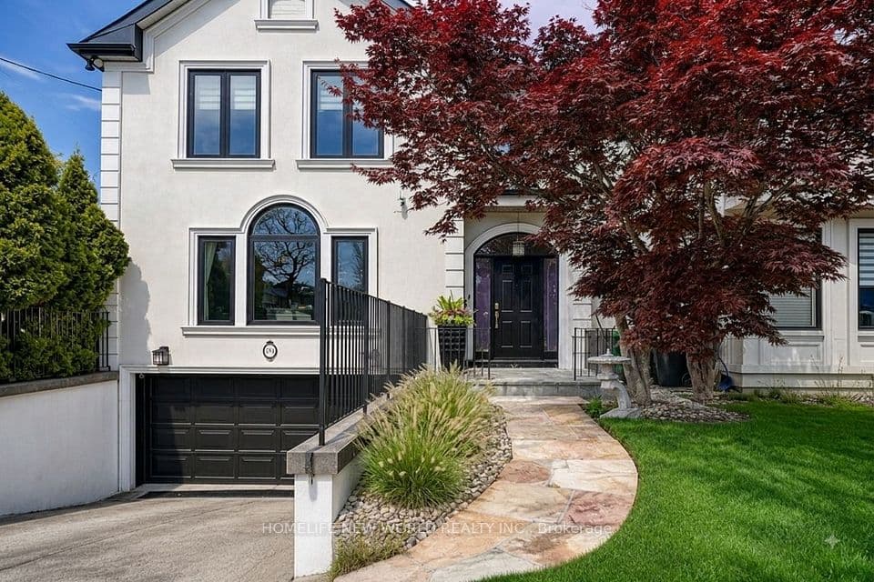594 Woburn Avenue S, Toronto, ON M5M 1L9 – main photo