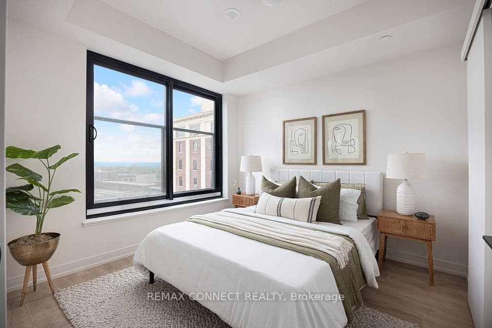 181 Sterling Road 1107, Toronto, ON M6R 2B2 – photo 3