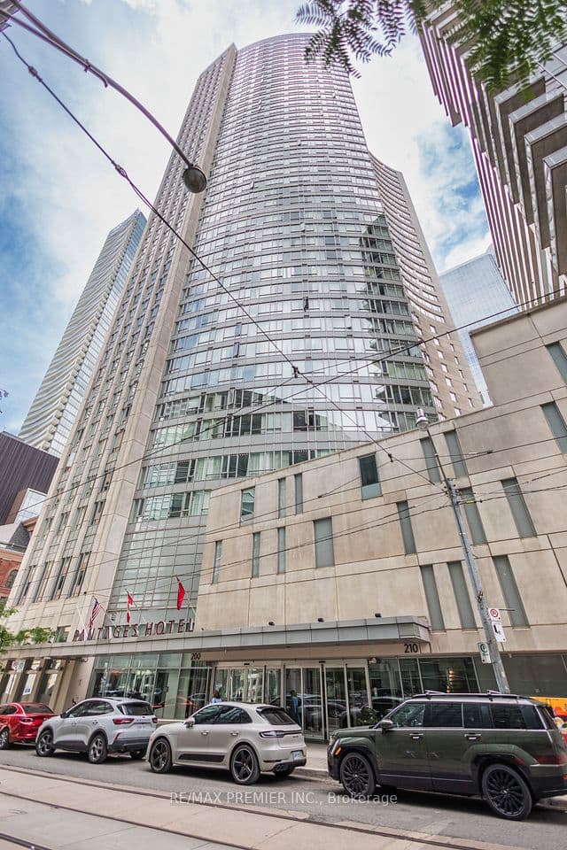 210 Victoria Street 4407, Toronto, ON M5B 2R3 – main photo