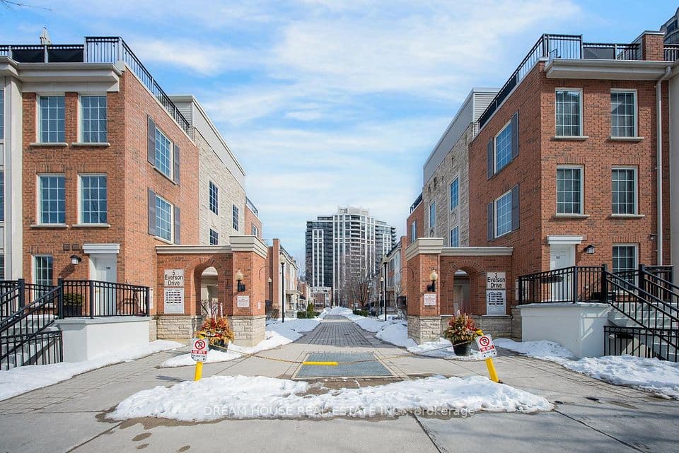 5 Everson Drive 1008, Toronto, ON M2N 7C3 – main photo
