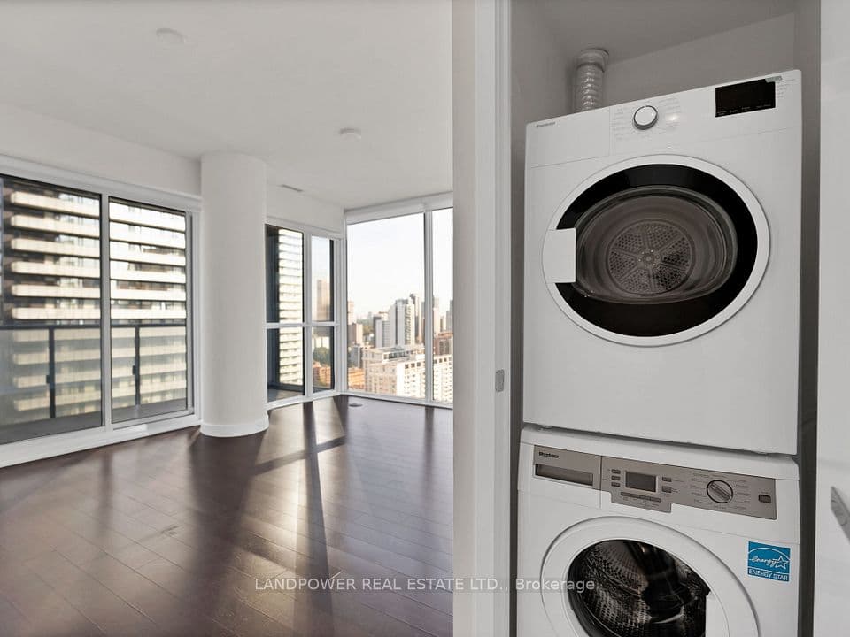 15 Grenville Street 2609, Toronto, ON M4Y 0B9 – photo 2
