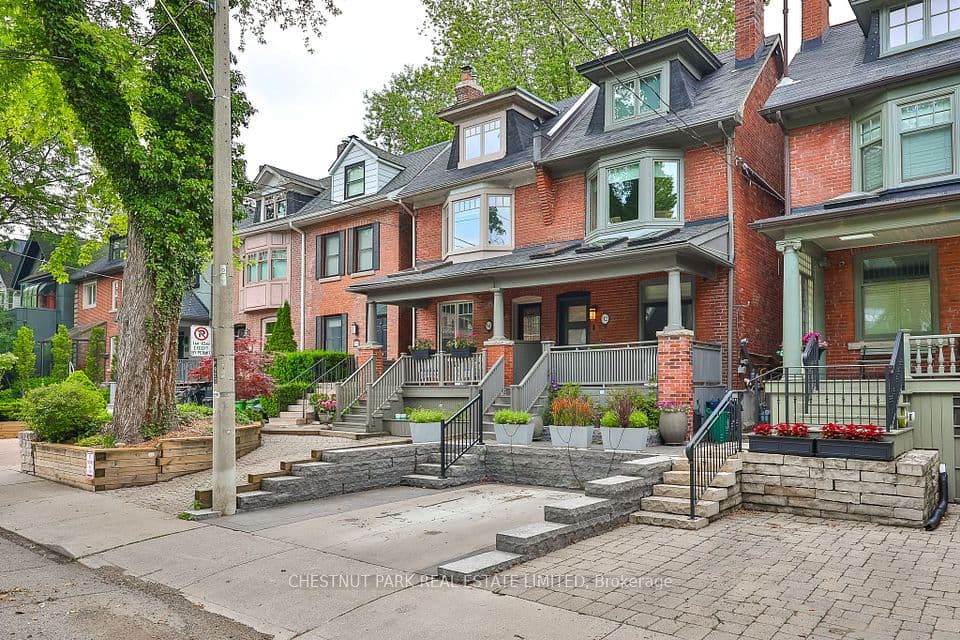 92 Balmoral Avenue, Toronto, ON M4V 1J4 – main photo