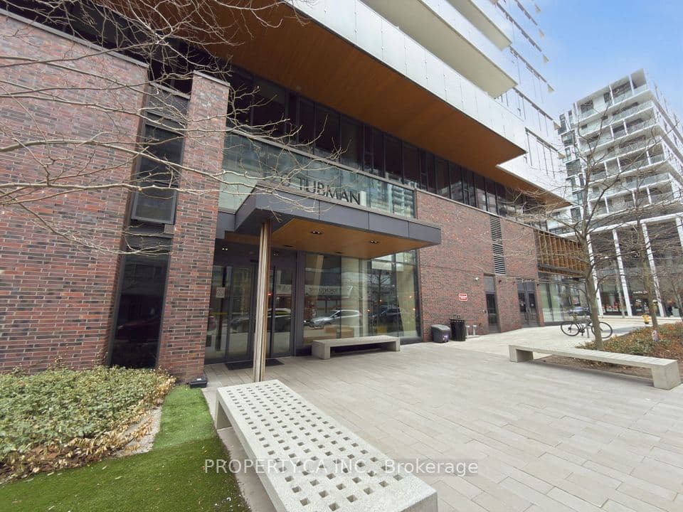 20 Tubman Avenue 2005, Toronto, ON M5A 0M5 – photo 2