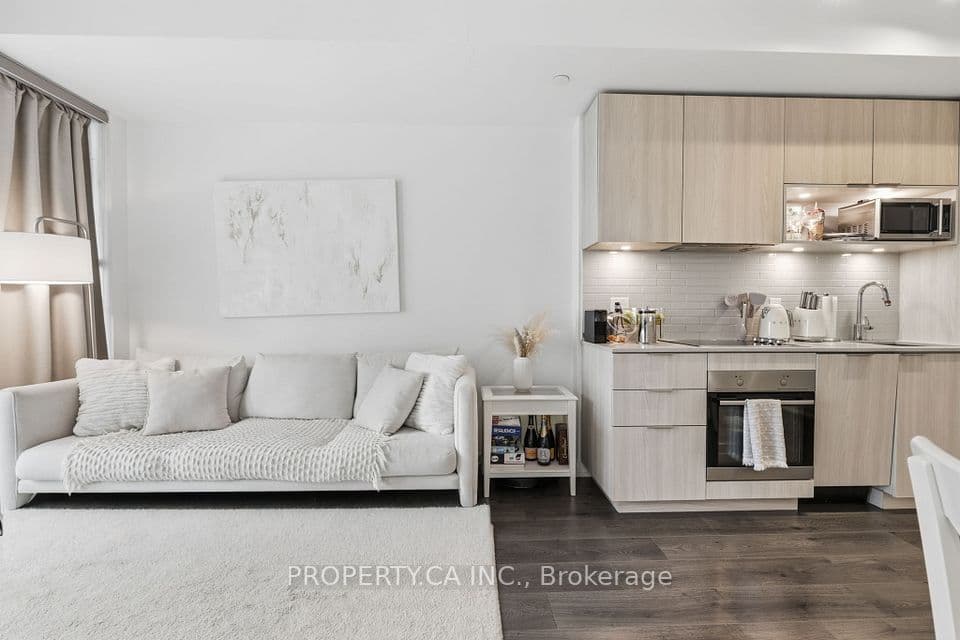 20 Tubman Avenue 2005, Toronto, ON M5A 0M5 – main photo