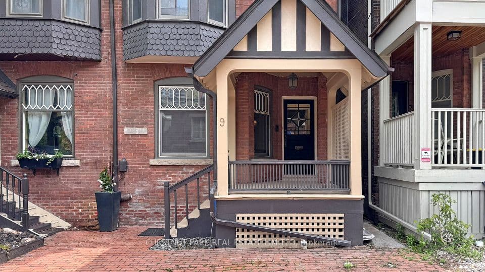 9 Edgedale Road, Toronto, ON M4X 1N5 – photo 2