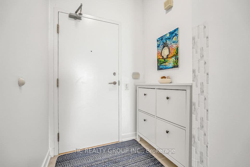 33 Singer Court 2205, Toronto, ON M2K 0B4 – photo 3