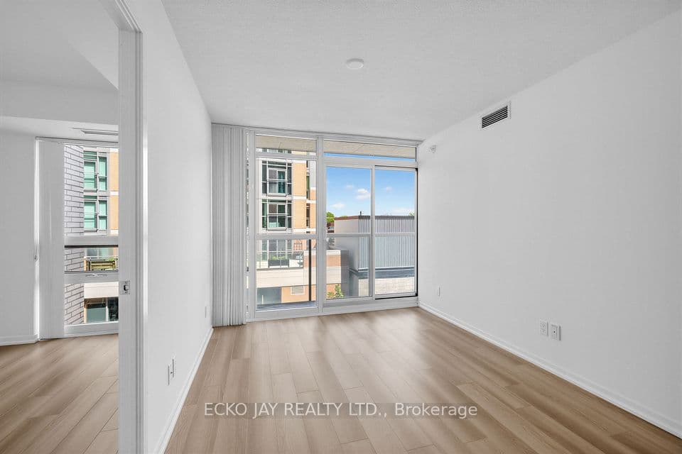 68 Abell Street 528, Toronto, ON M6J 0B1 – photo 3