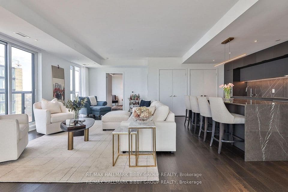 185 Alberta Avenue 1105, Toronto, ON M6C 0A5 – photo 3