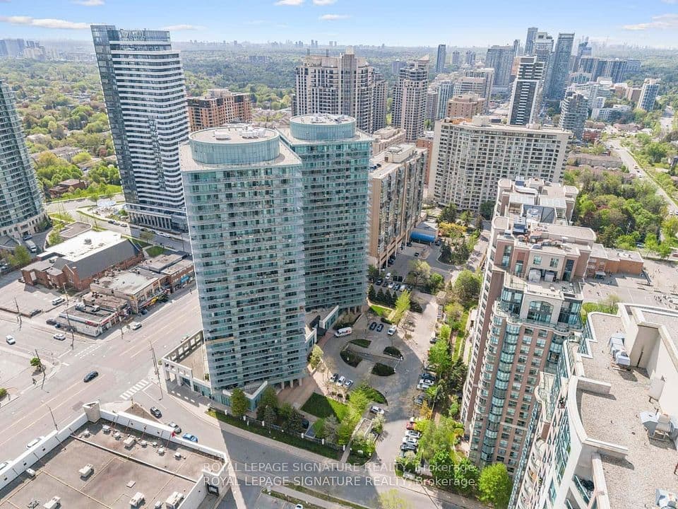 5508 Yonge Street 508, Toronto, ON M2N 7L2 – main photo