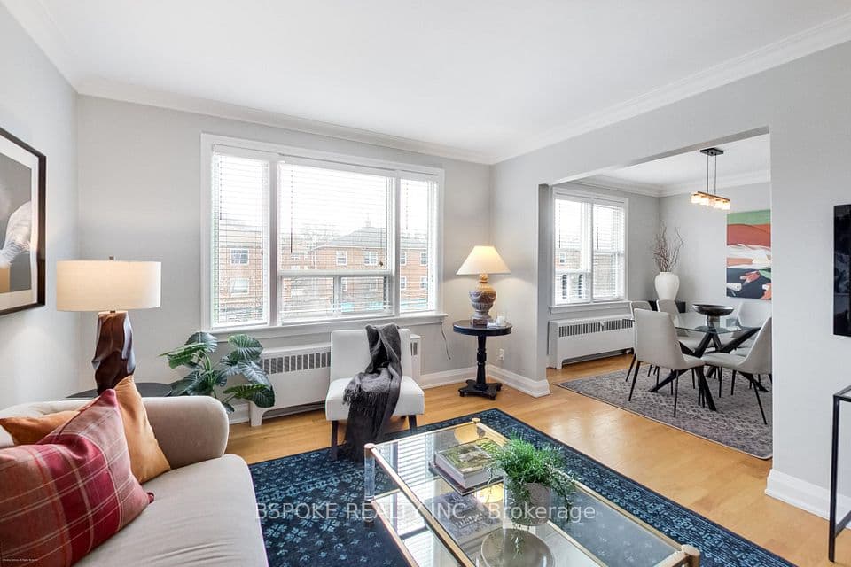 7 Warwick Avenue 3, Toronto, ON M6C 1T5 – photo 3