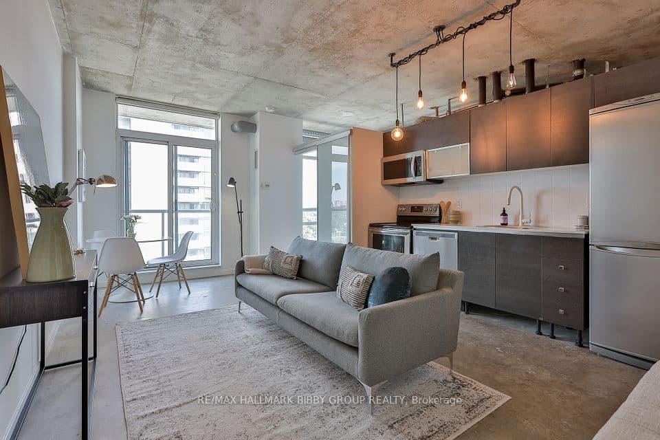 150 Sudbury Street 1403, Toronto, ON M6J 3S8 – main photo