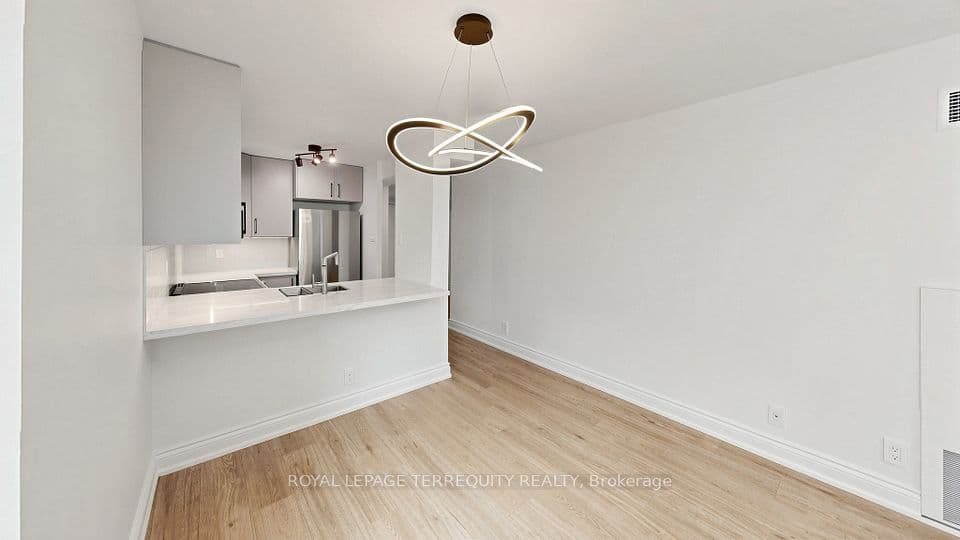 92 King Street E 220, Toronto, ON M5C 2V8 – photo 2