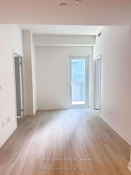 500 Wilson Avenue 519, Toronto, ON L5A 1W4 – photo 2