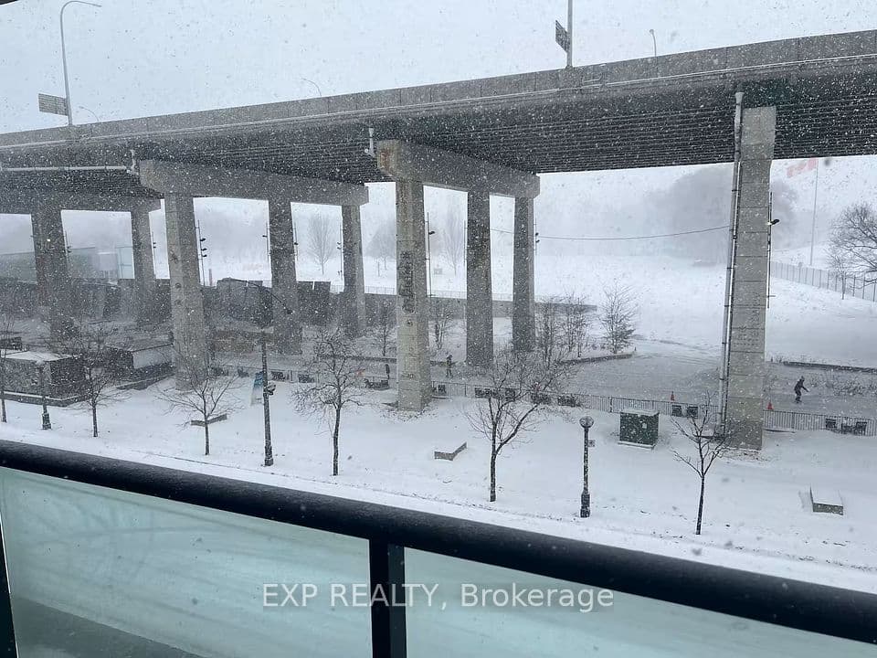209 Fort York Boulevard 465, Toronto, ON M5V 4A1 – photo 3