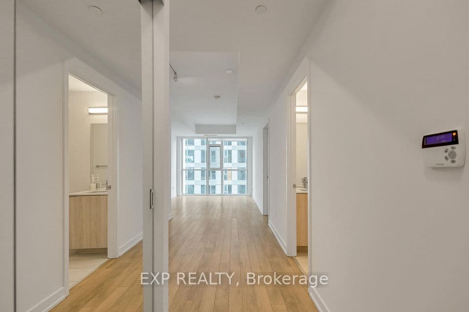 50 Ordnance Street 2404, Toronto, ON M6K 0C9 – photo 2