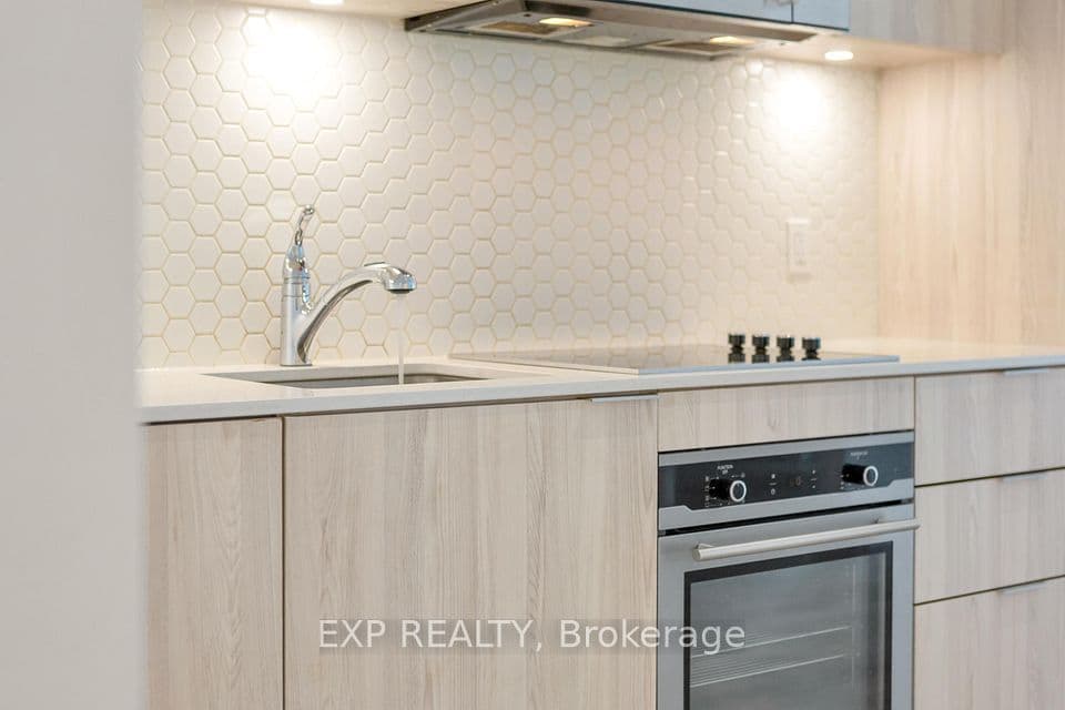50 Ordnance Street 2404, Toronto, ON M6K 0C9 – photo 3