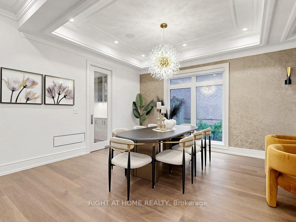 69 Centre Avenue, Toronto, ON M2M 2L4 – photo 3