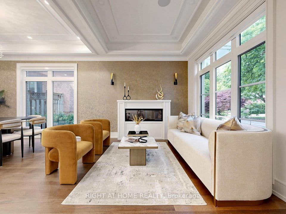 69 Centre Avenue, Toronto, ON M2M 2L4 – photo 2