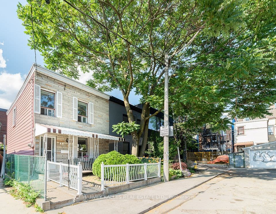 6 Crocker Avenue, Toronto, ON M6J 1K5 – main photo
