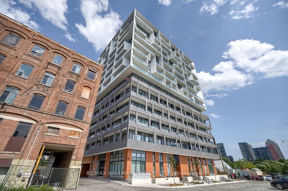 9 Tecumseth Street 421, Toronto, ON M5V 3G4 – main photo