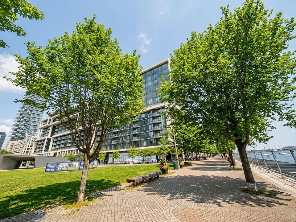 55 Merchants' Wharf Street 324, Toronto, ON M5A 0P2 – photo 3