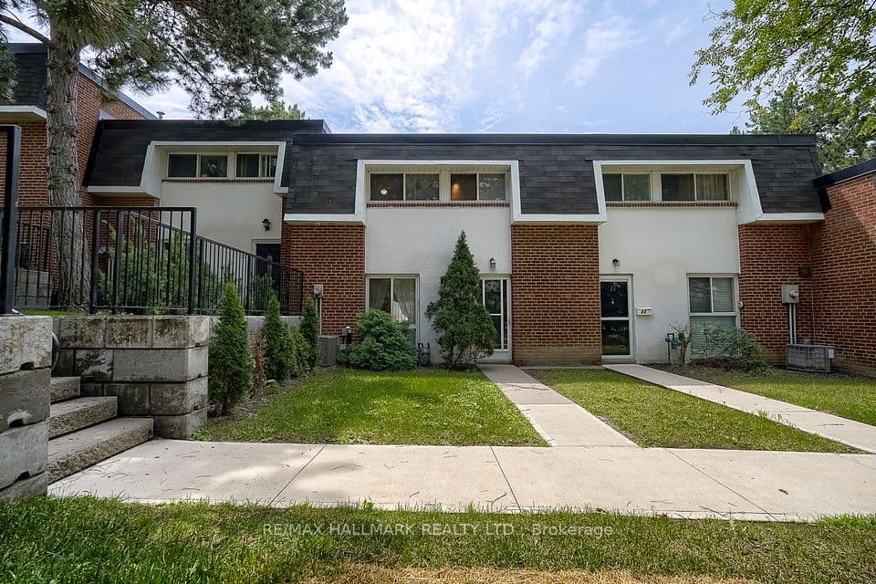 94 George Henry Boulevard 24, Toronto, ON M2J 1E7 – photo 3