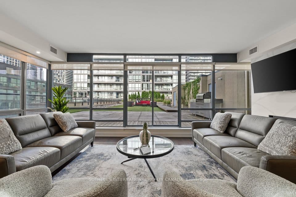 438 King Street W 1501, Toronto, ON M5V 3T9 – photo 2