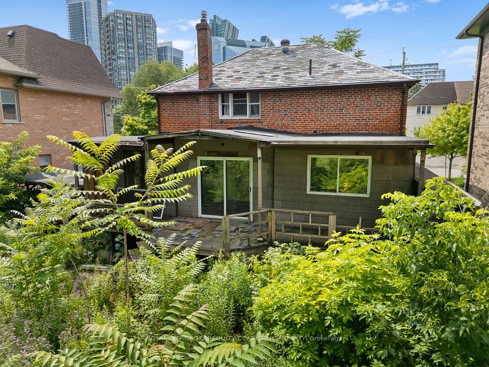 66 Burndale Avenue, Toronto, ON M2N 1S7 – photo 3