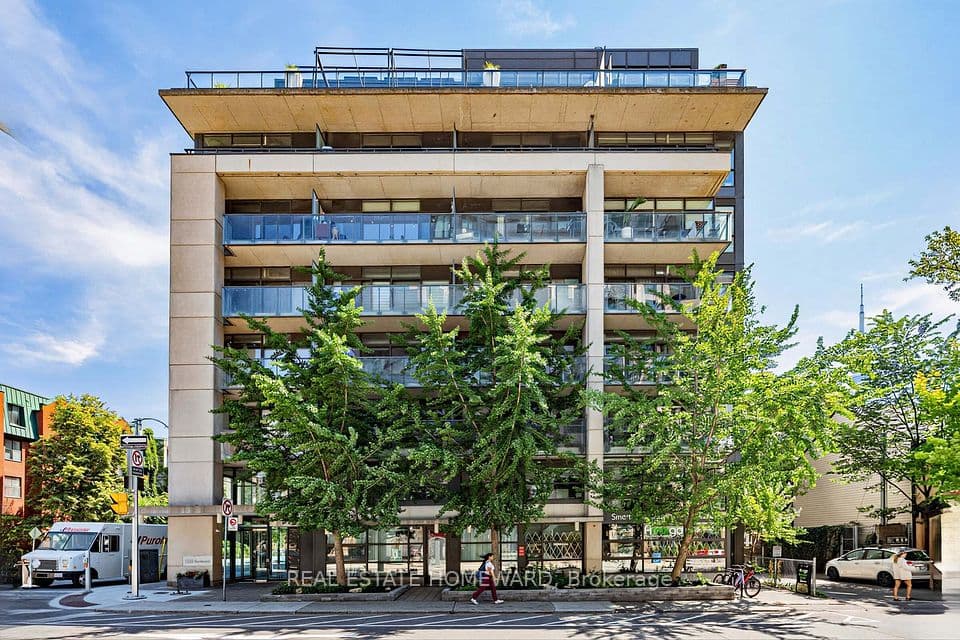 533 Richmond Street W 706, Toronto, ON M5V 3Y1 – main photo