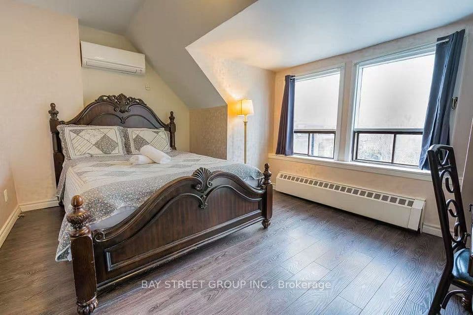 3 Pembroke Street, Toronto, ON M5A 2N6 – photo 3