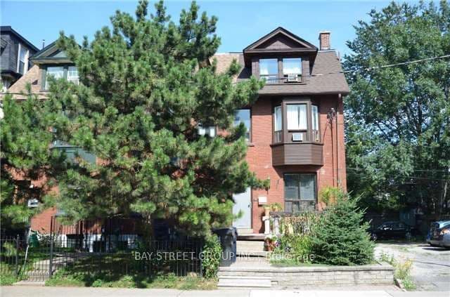 3 Pembroke Street, Toronto, ON M5A 2N6 – main photo