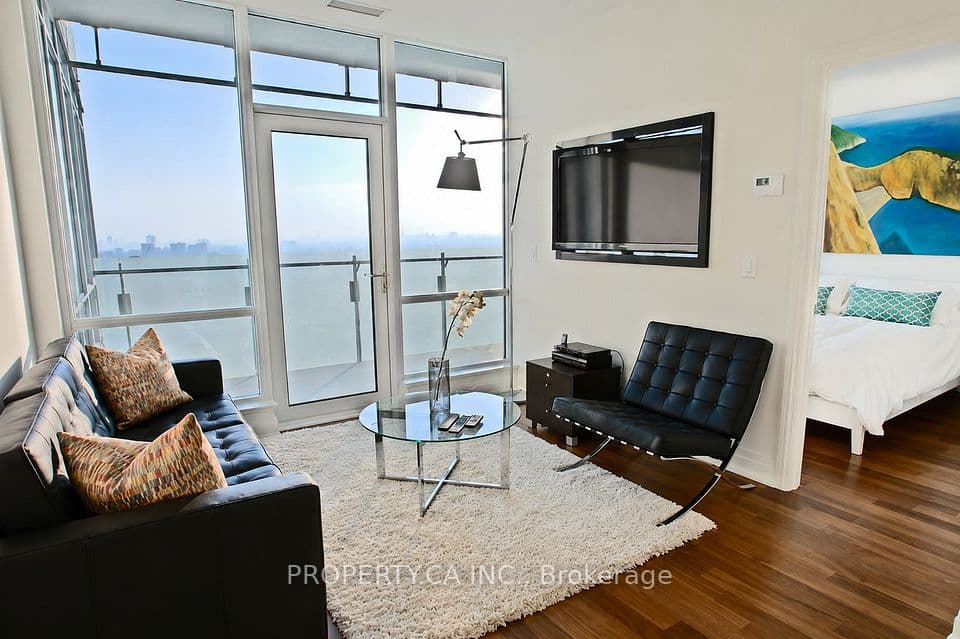 80 John Street 2904, Toronto, ON M5V 3X4 – main photo