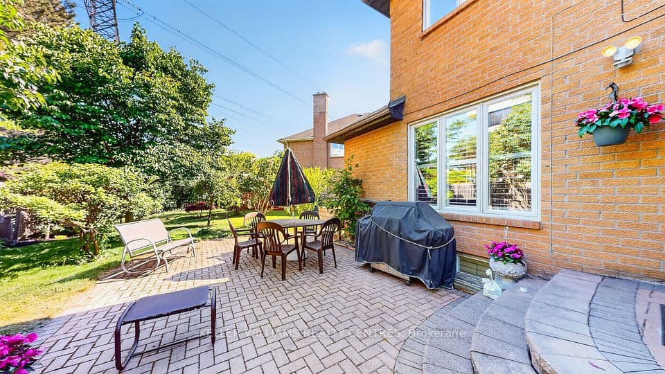 69 Gustav Crescent, Toronto, ON M2M 4G9 – photo 2