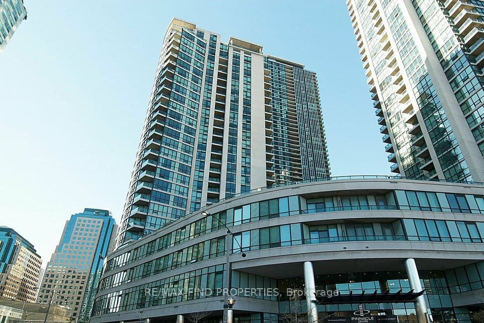 12 Yonge Street 1505, Toronto, ON M5E 1Z9 – main photo