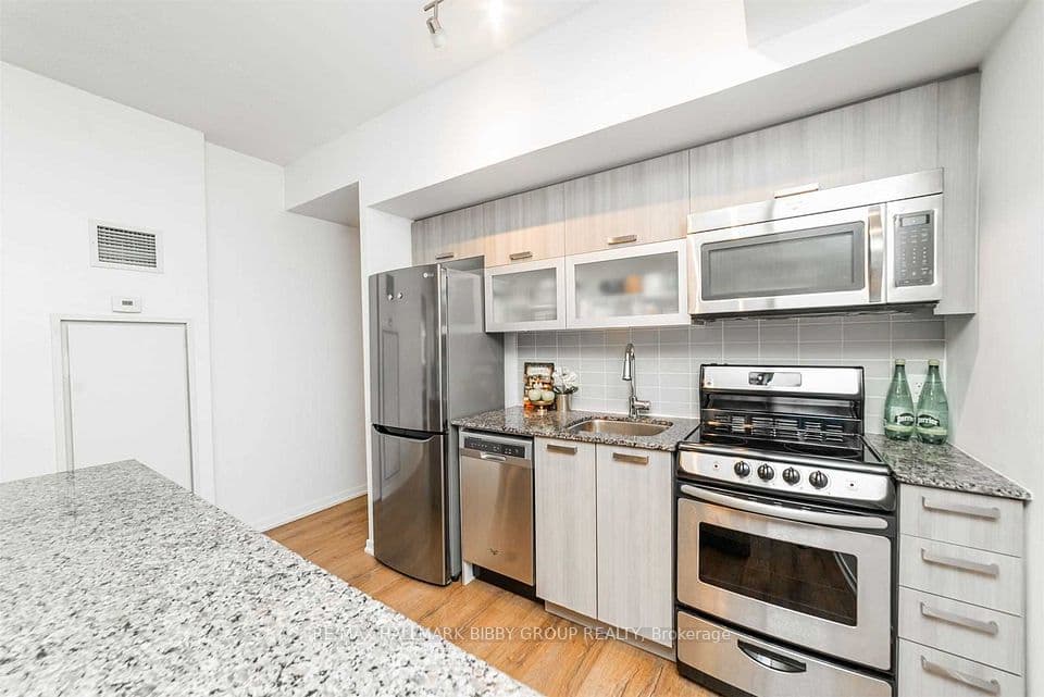 68 Abell Street 622, Toronto, ON M6J 0A2 – photo 3