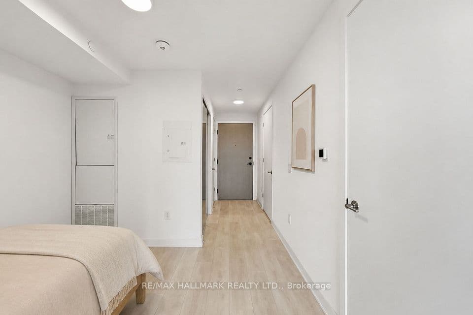130 River Street 1306, Toronto, ON M5A 0R8 – photo 3