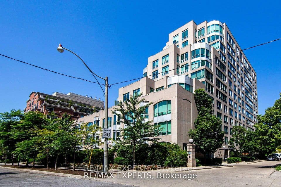942 Yonge Street 1006, Toronto, ON M4W 3S8 – main photo