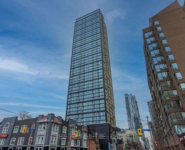 319 Jarvis Street 902, Toronto, ON M5B 0C8 – main photo